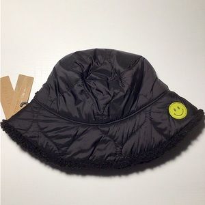 Steve Madden Bucket Hat Black One Size